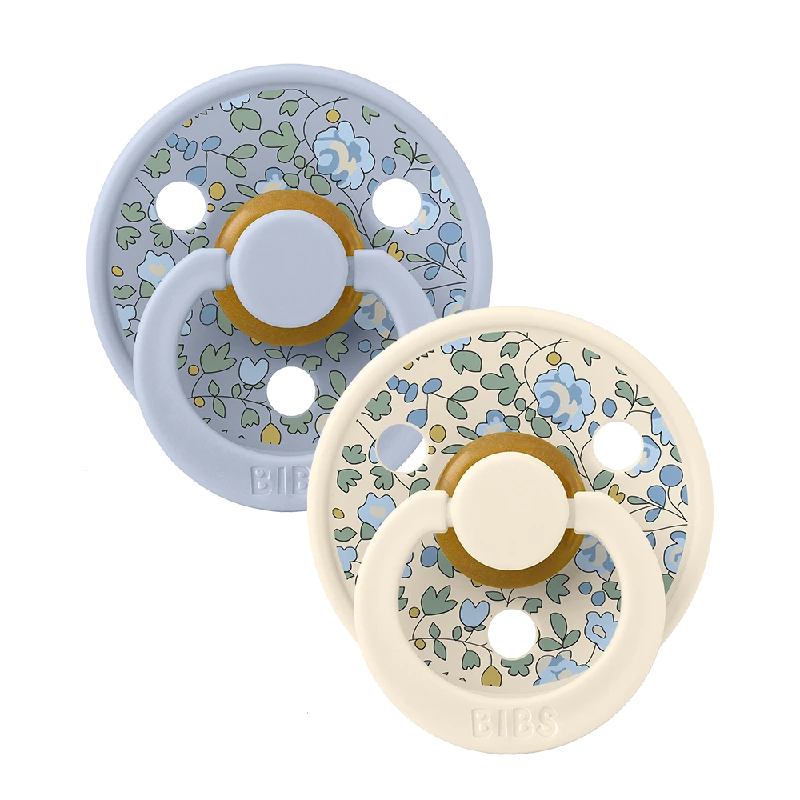 X Liberty Colour   Str 1   Eloise Dusty Blue Mix fra Bibs