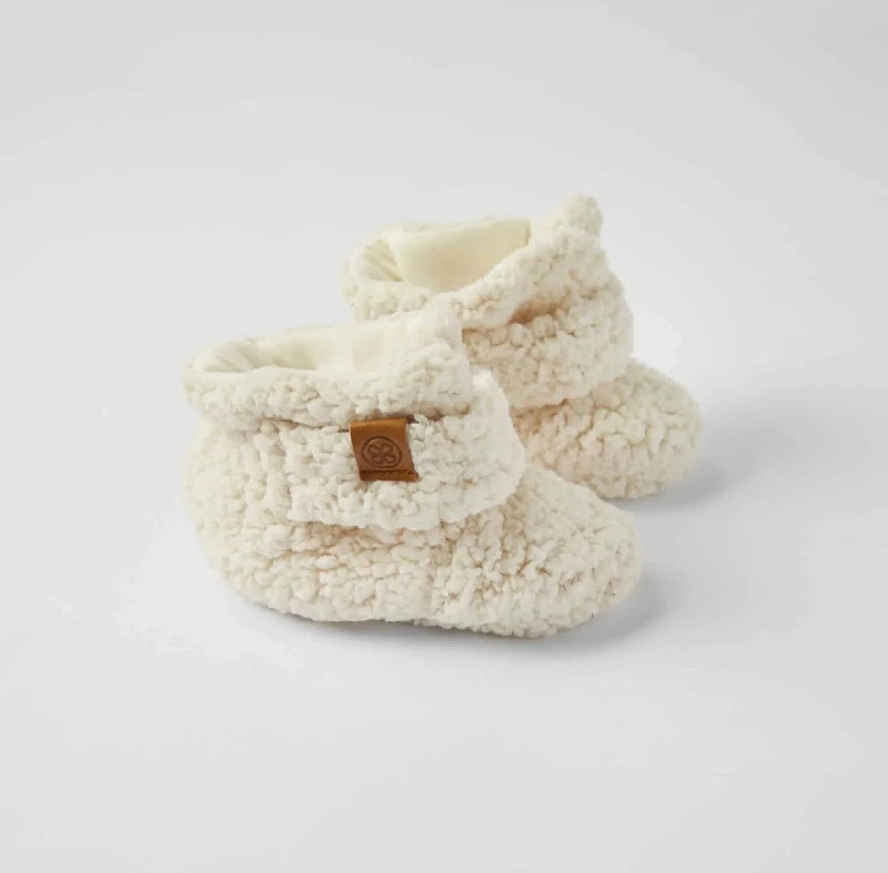 Teddy Booties   Off White (0 6m) fra Cloby