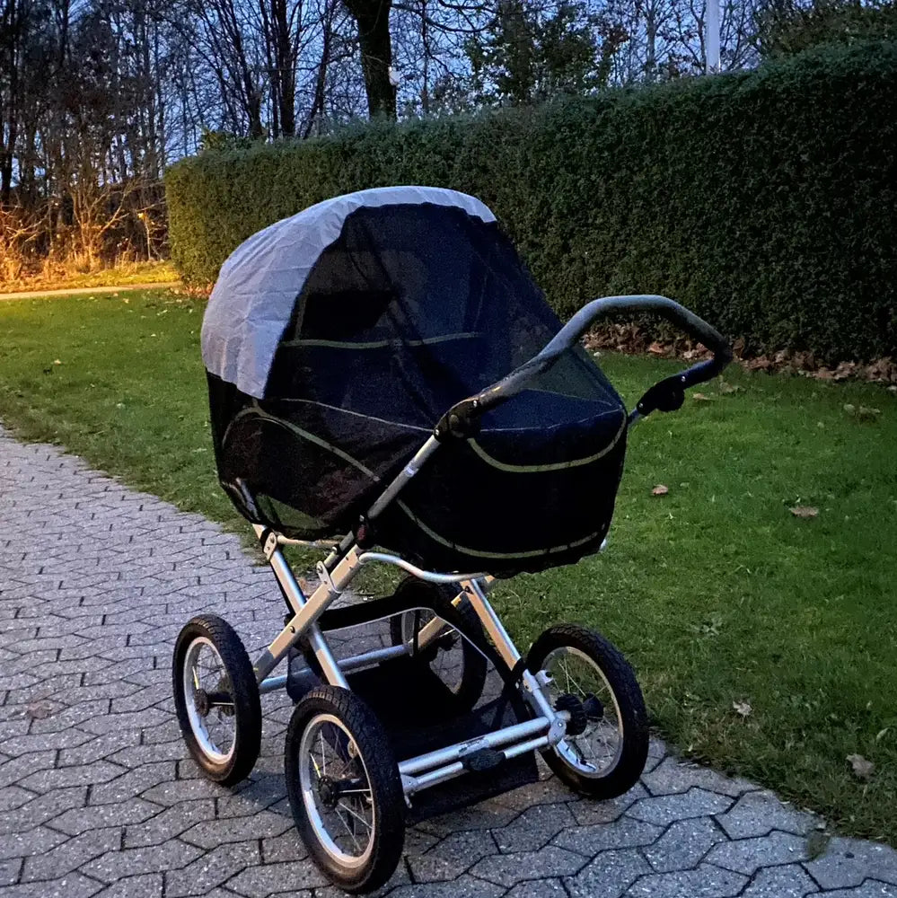 Super Safe Insektnet Sort Barnevogn fra Baby Dan