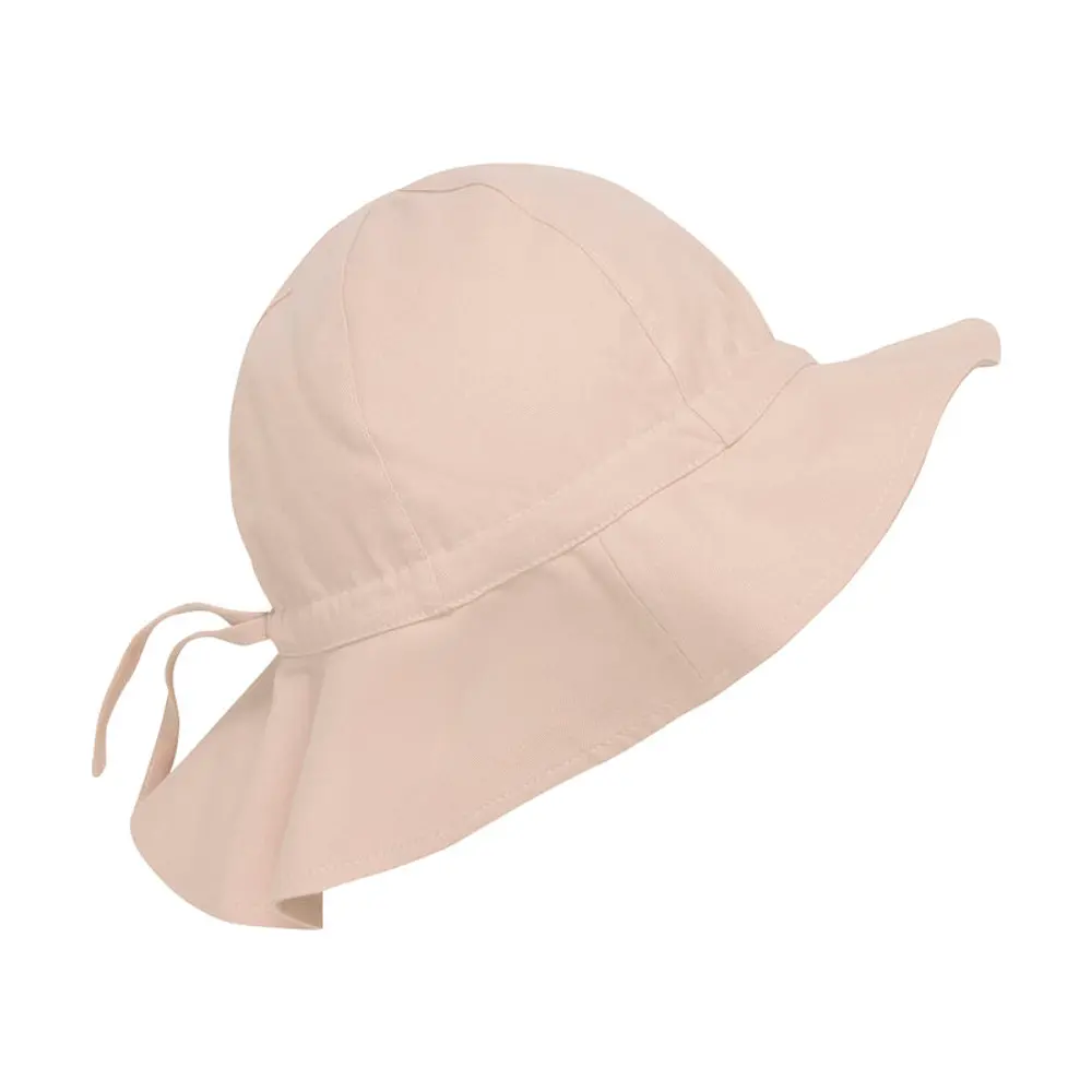 Sød sommerhat i Mahogany Rose fra Huttelihut