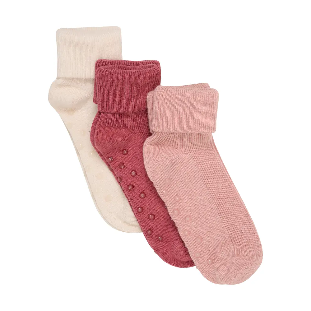 Skridsikre Baby Rib Strømper i Mineral Red fra Bekids