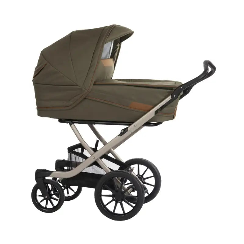 Free   Stel: Champagne   Overdel: Olive Cognac fra Stork