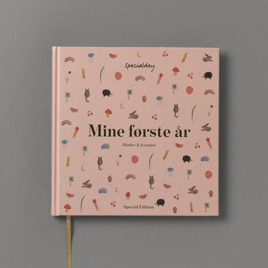 Mine Første År - Scrapbog til Piger, Special Edition