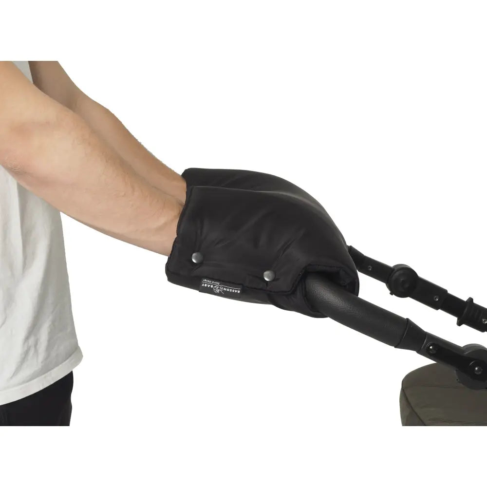 Barnevognshandsker Sort fra Basson Baby