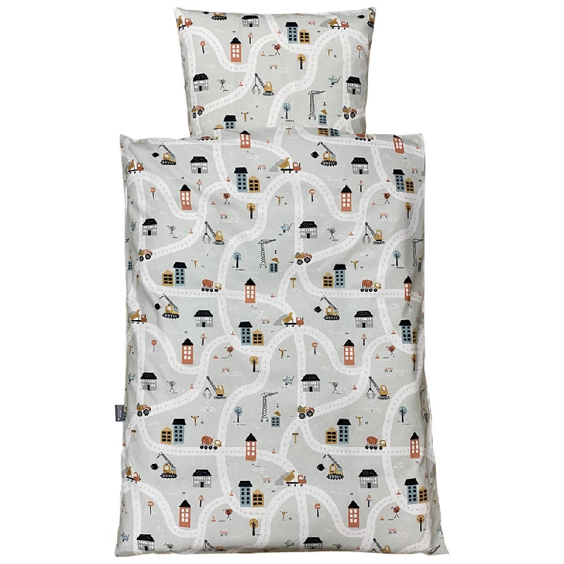 Baby Sengelinned   Dess. 1241 Lys Grå M  Veje Og Stopskilte fra Nørgaard Madsen