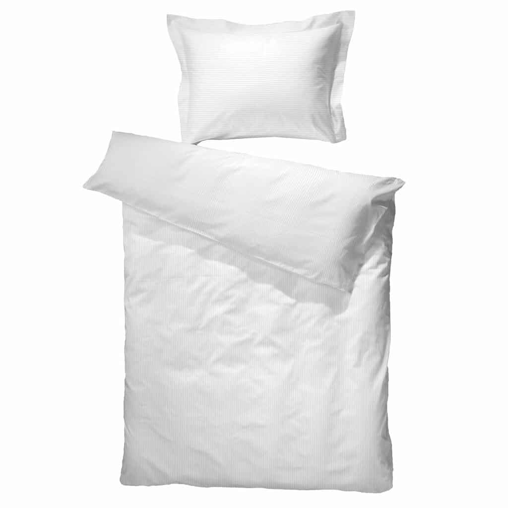 Turistripe Junior Sengetøj - Hvid fra Quilts Of Denmark