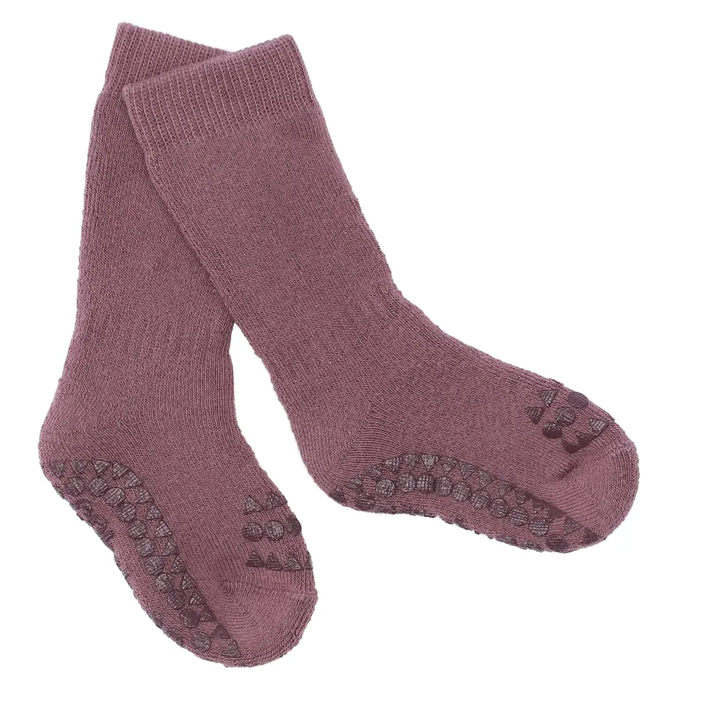 Skridsikre Strømper Terry Bomuld   Misty Plum   17 19 fra Gobabygo