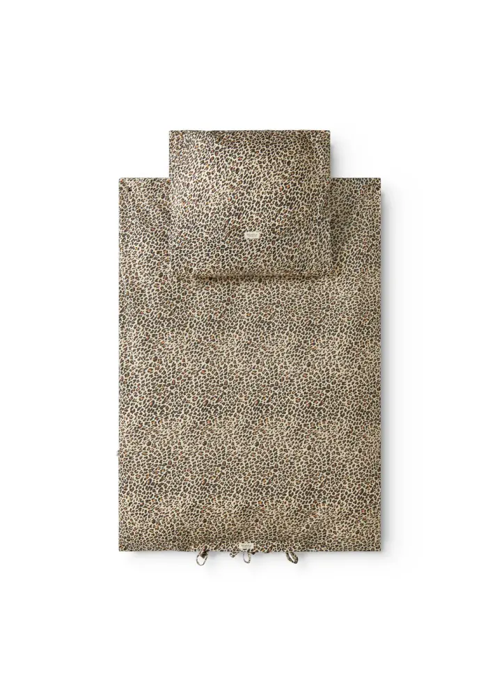 Baby Sengetøj Brown Leo 70 X 100 Cm fra Marmar Copenhagen