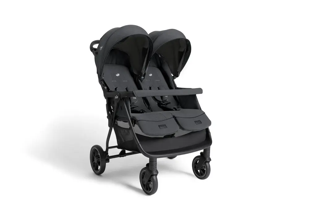 Estrella W  Rc   Ebony fra Joie