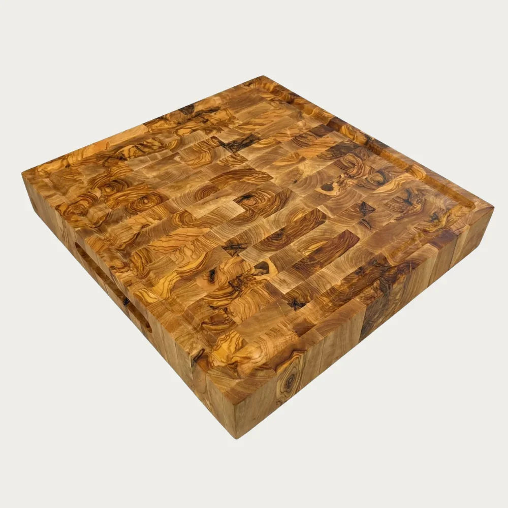 Oliven Skærebræt Endgrain 30x30cm fra Mammu