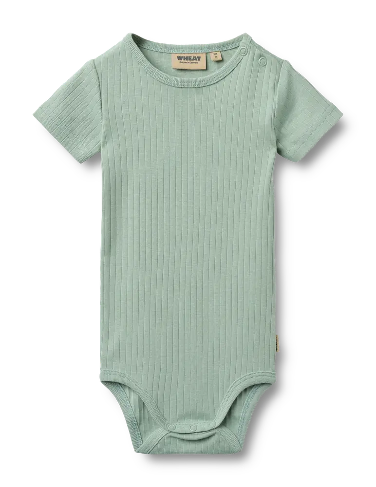 Edvald Kortærmet Body   Green Pool   62 fra Wheat