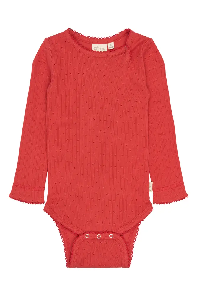 Suze Langærmet Pointelle Body   Molten Lava   68 Cm fra Petit Piao