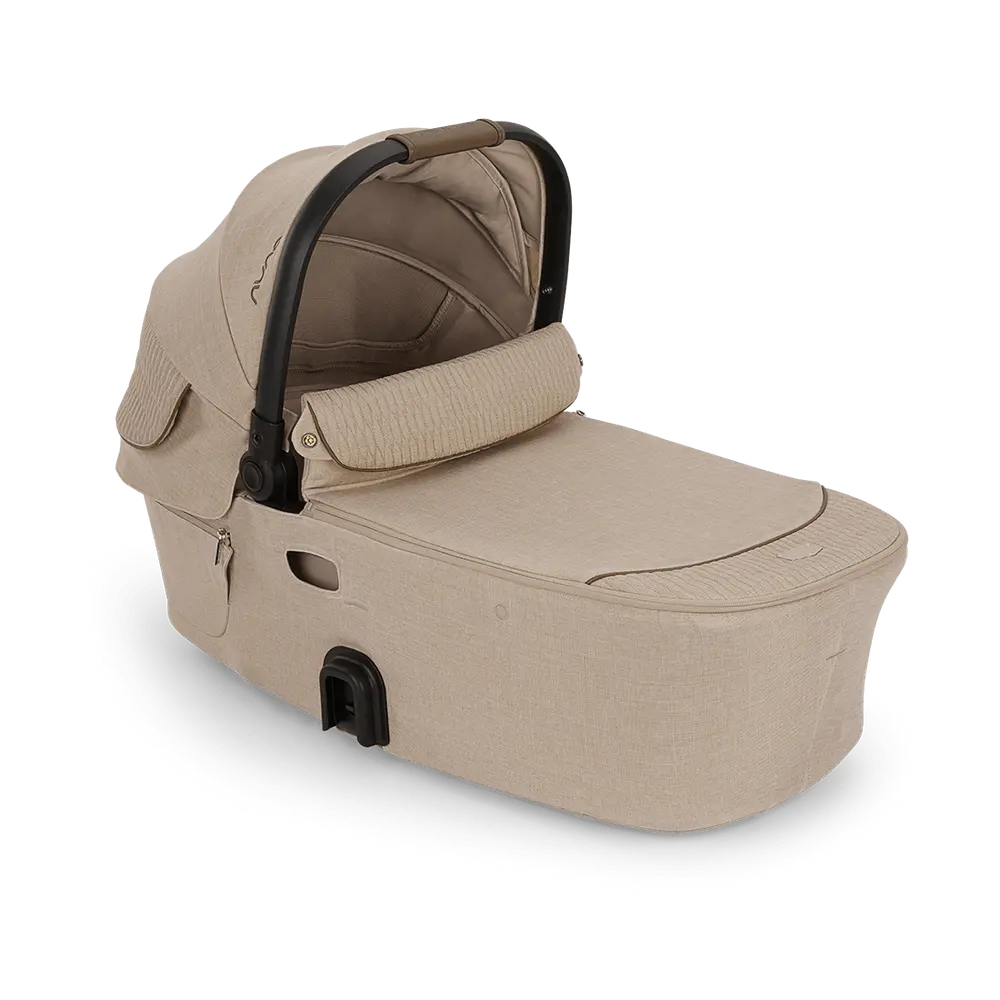 Demi Next Carry Cot   Cosmopolitan fra Nuna