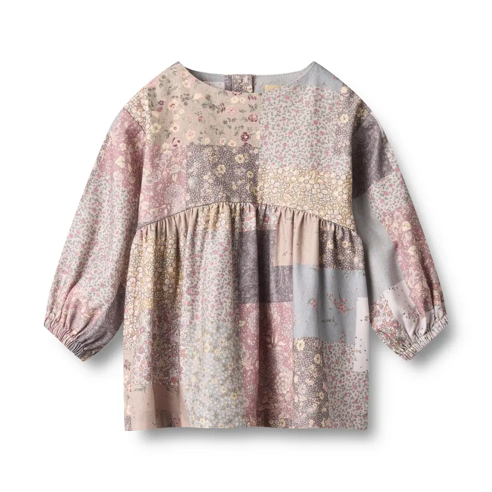Herdis Kjole   Patchwork Flowers   62 fra Wheat