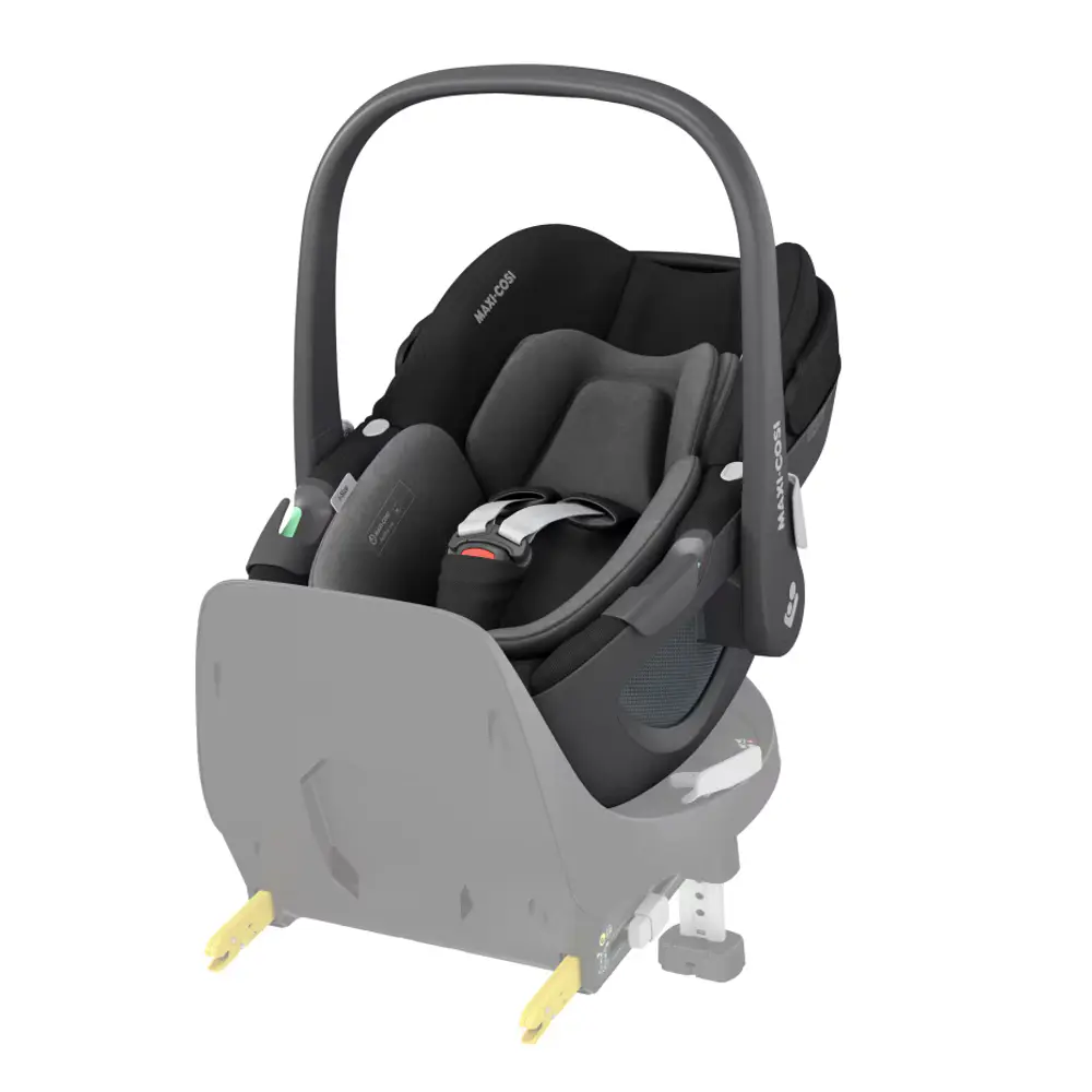 Pebble 360 Inkl. Base Essential Black fra Maxi-cosi