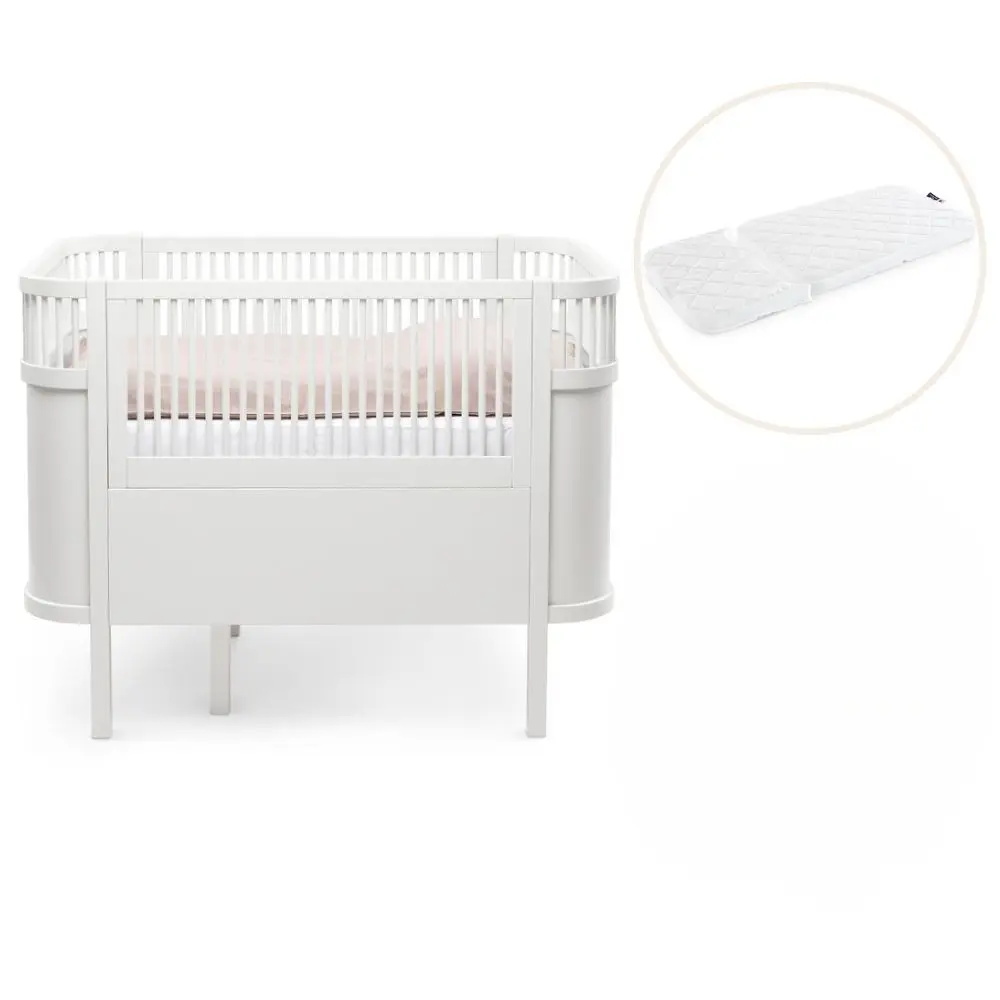 Baby & Jr. Seng   White   Med Träumeland Mattress, Signatur fra Sebra